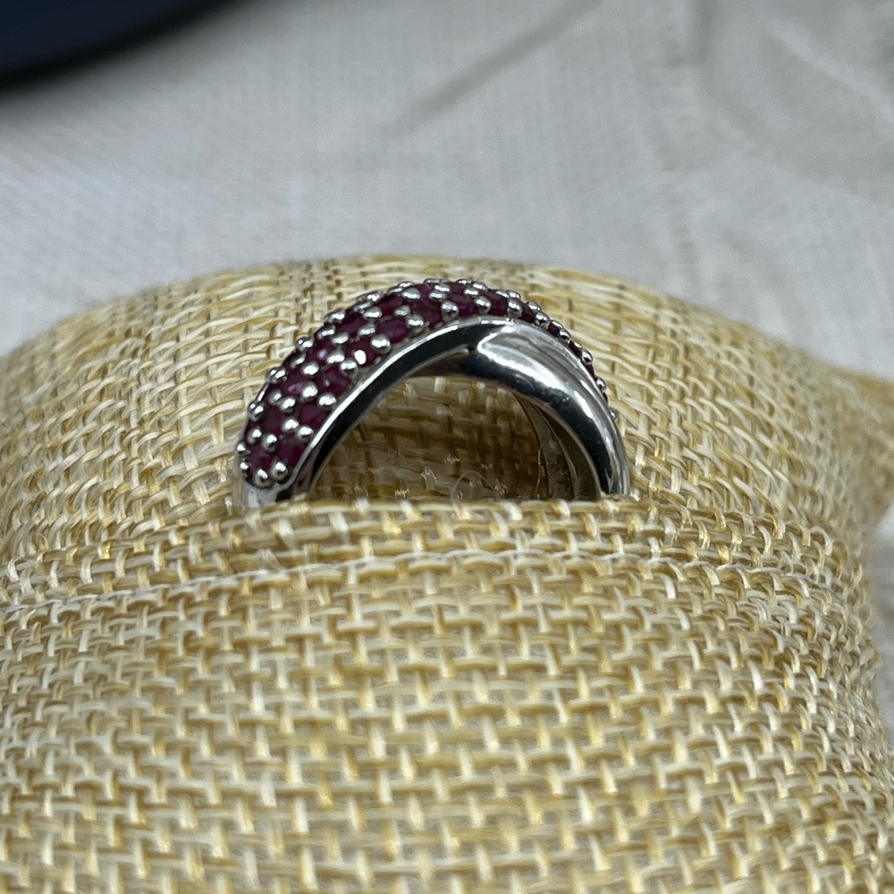 Vintage Estate Sterling Silver Wide Band Ring, Ruby Color Stones Size 5.75 - Picture 11 of 15